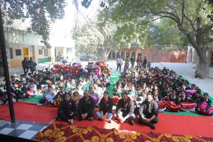 Astrotalk Distributes Blanket to Support Underprivileged Schoolchildren Across Delhi-NCR During Winter